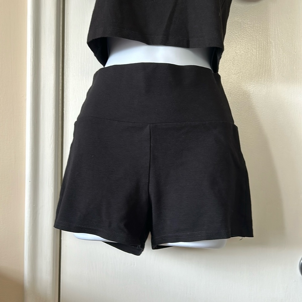 Rock Steady - High waisted Stretch Shorts